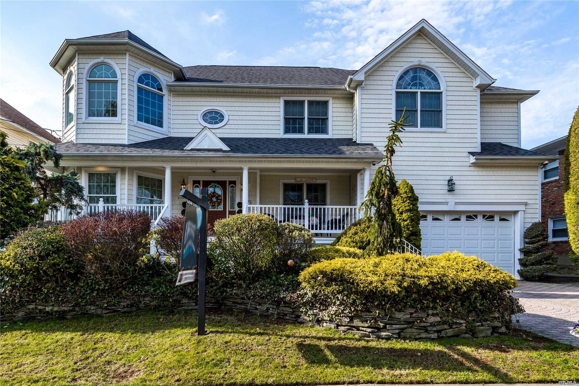 #1 photo, 2181 Helene Avenue, Merrick , NY 11566