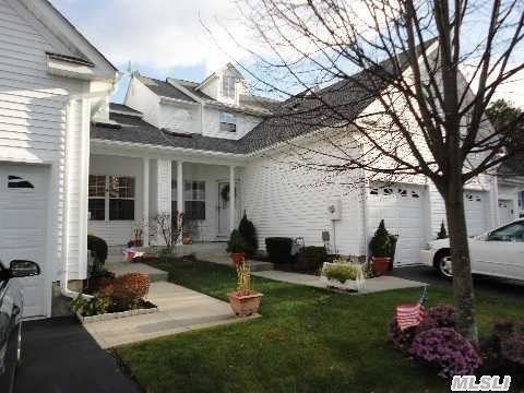 #1 photo, 32 Brookville Way, Manorville , NY 11949