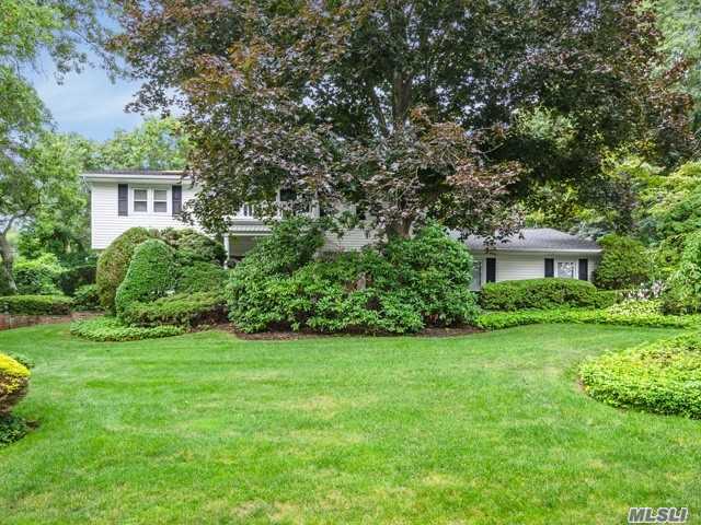 #1 photo, 22 Fairbanks Boulevard, Woodbury , NY 11797