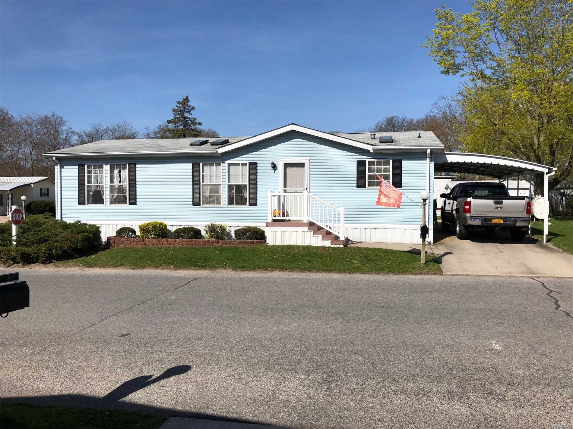 #1 photo, 1661-321 Old Country Road, Riverhead , NY 11901