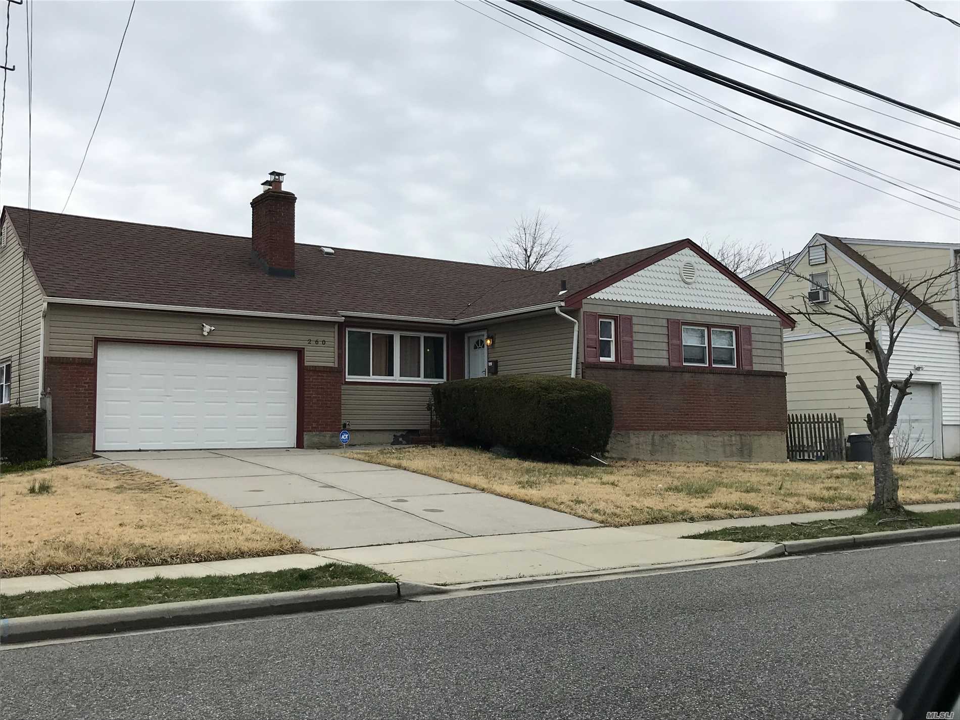 #1 photo, 260 Westend Avenue, Freeport , NY 11520