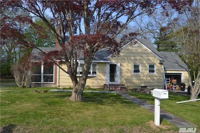 #1 photo, 1 Fordham Road, Shoreham , NY 11786