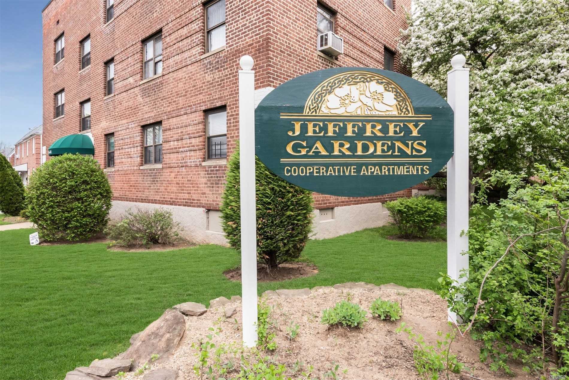 #1 photo, 4625 215 Pl, Bayside , NY 11361