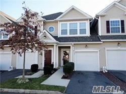 #1 photo, 136 Wildwood Circle, Саффолк ‖ Holtsville , NY 11742