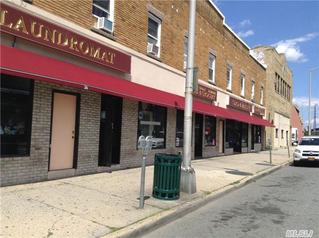 #1 photo, 18 Brooklyn Ave, ナッソー郡 Freeport , NY 11520