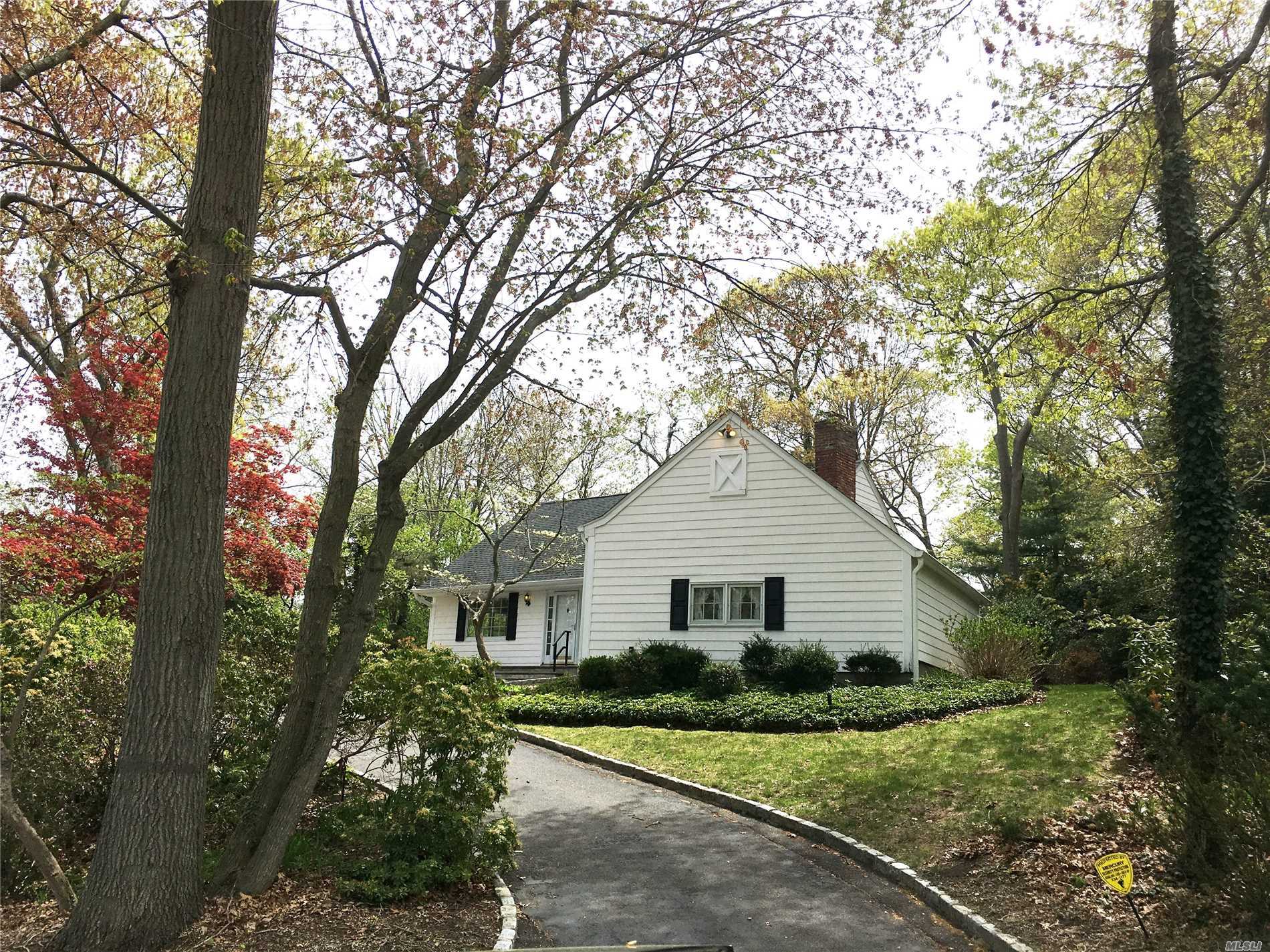 #1 photo, 10 Brewster Hill Road, 东长岛 Setauket , NY 11733