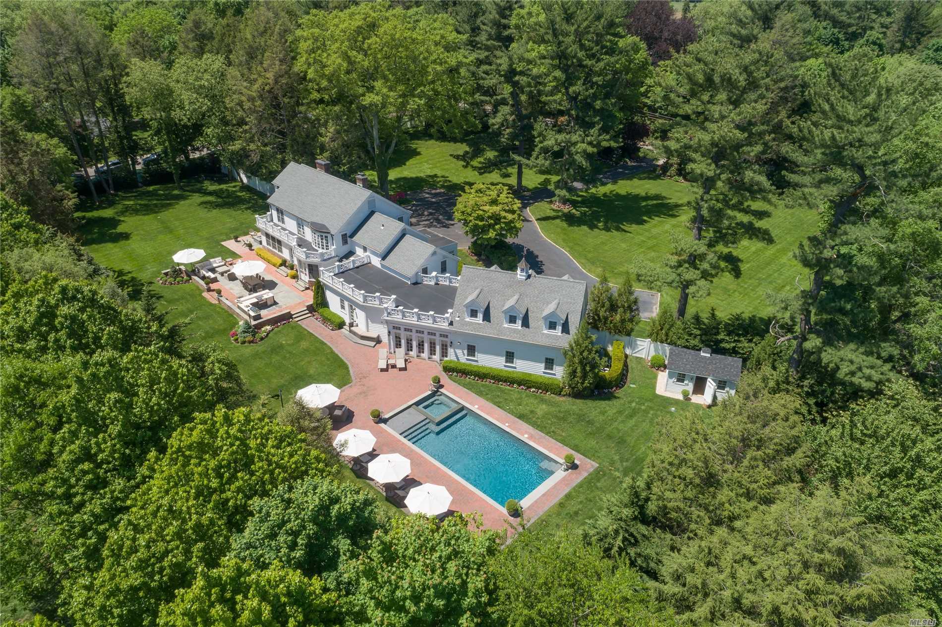 #1 photo, 35 Hoaglands Lane, Old Brookville , NY 11545