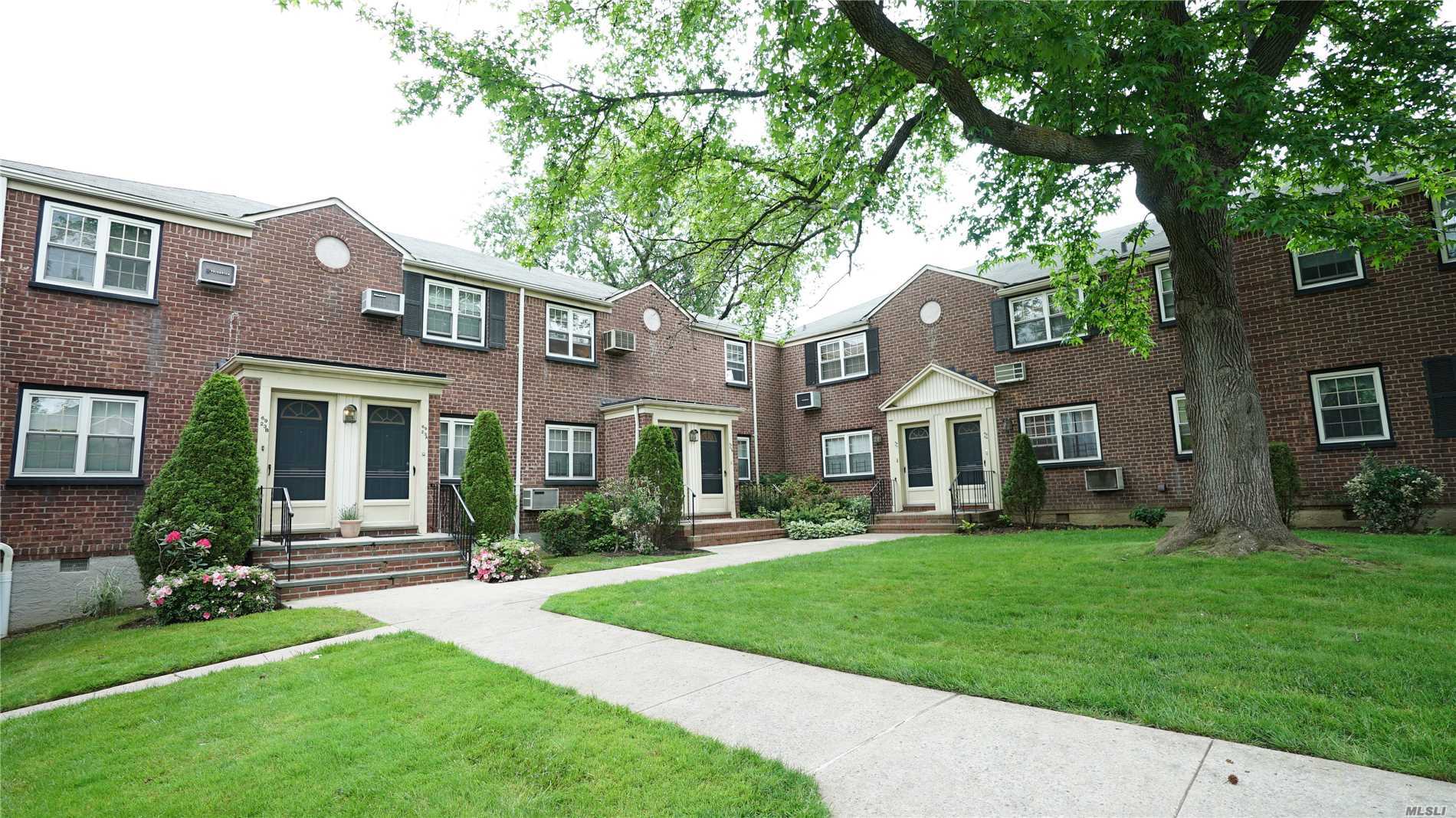 #1 photo, 69-25B 210 Street, Bayside , NY 11364