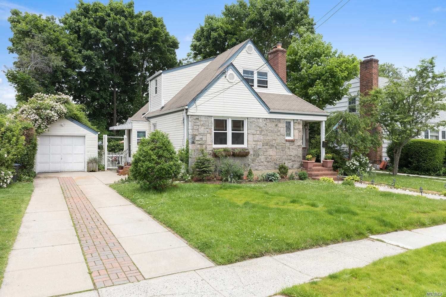 #1 photo, 1053 Highland Street, 長島 Baldwin , NY 11510