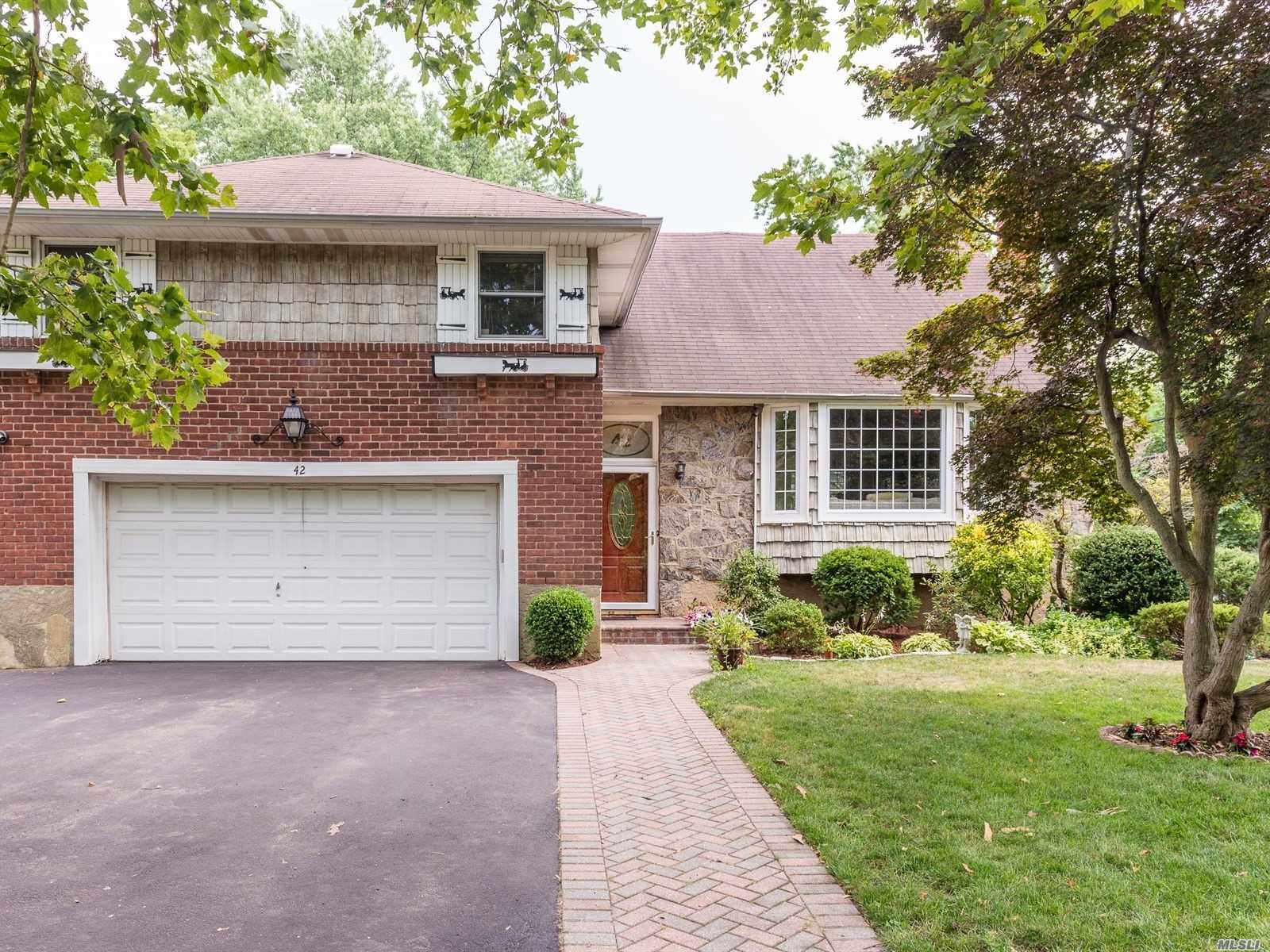 #1 photo, 42 Terrehans Lane, Syosset , NY 11791