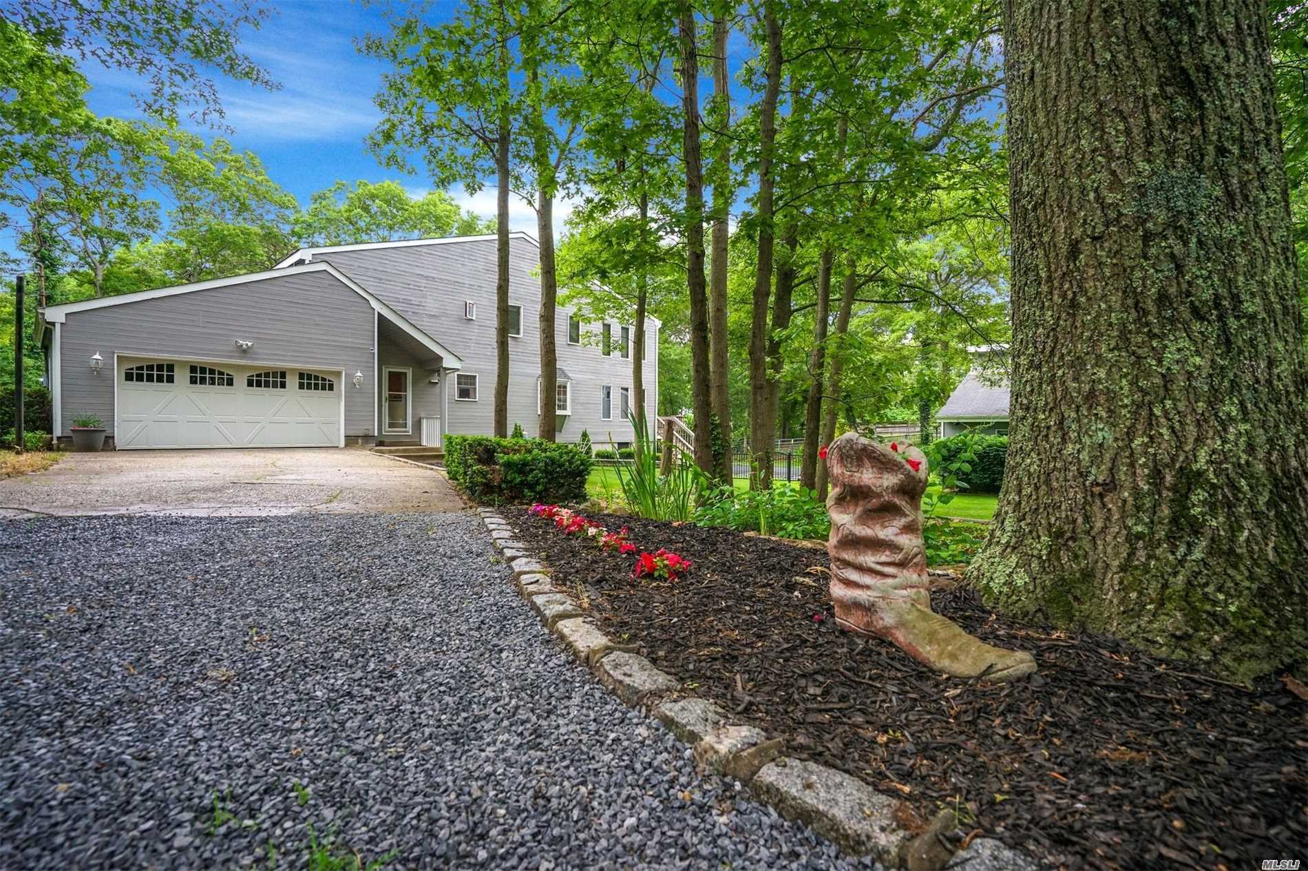 #1 photo, 163 Silas Carter Road, Manorville , NY 11949