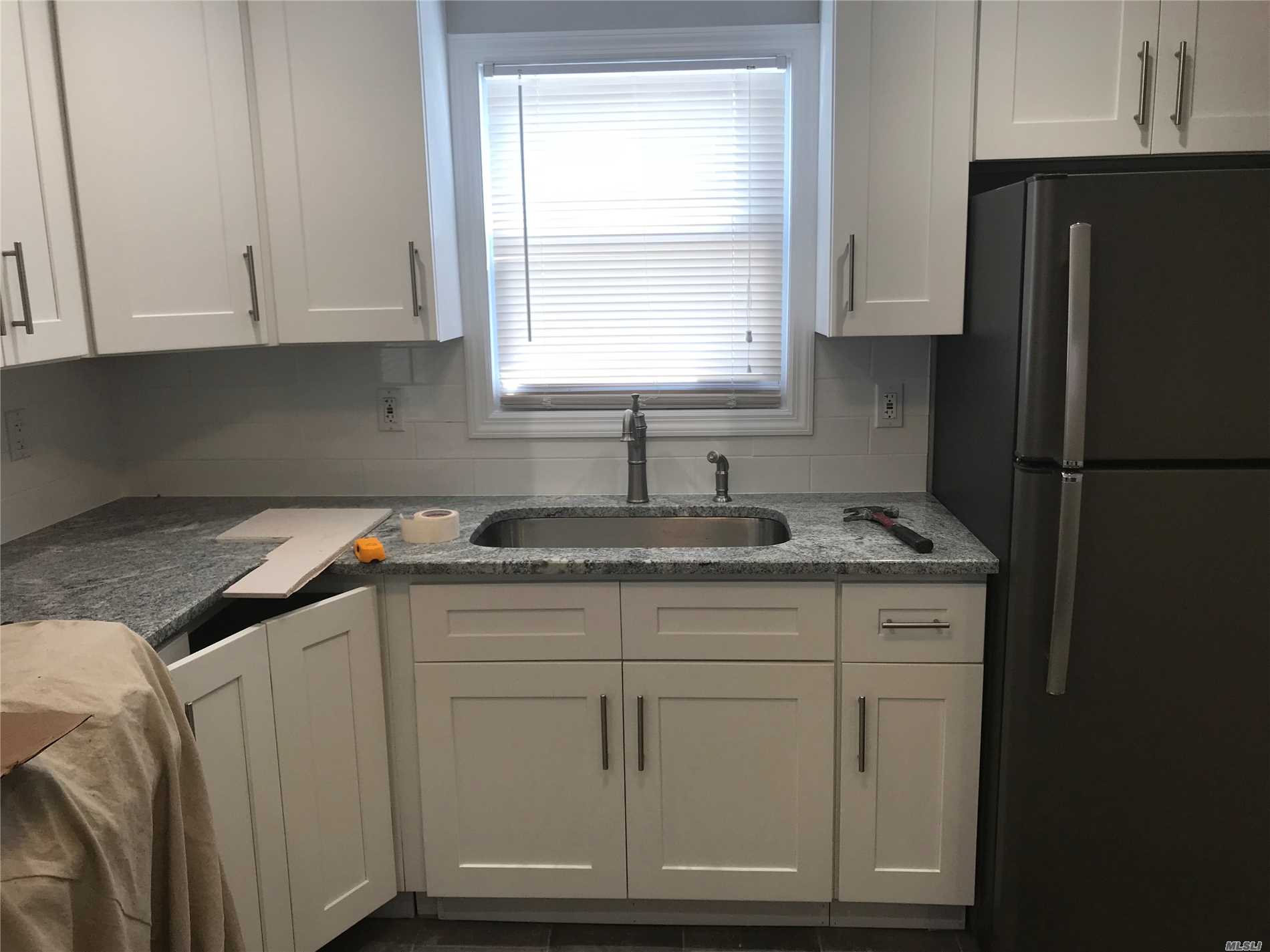 #1 photo, 472 Merrick Rd, 长岛 Rockville Centre , NY 11570