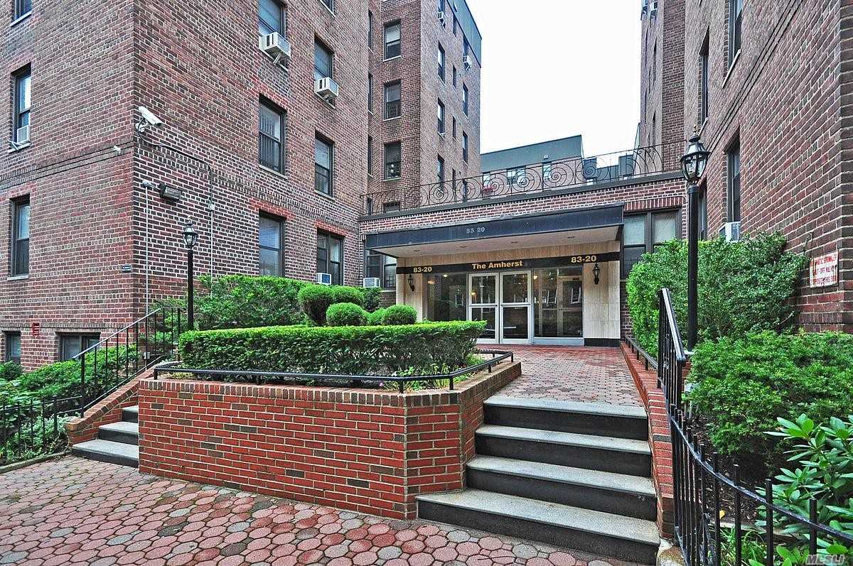 #1 photo, 83-20 141 Street, Briarwood , NY 11435