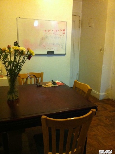 #1 photo, 35-05 Parson Blvd, 法拉盛 Flushing , NY 11354