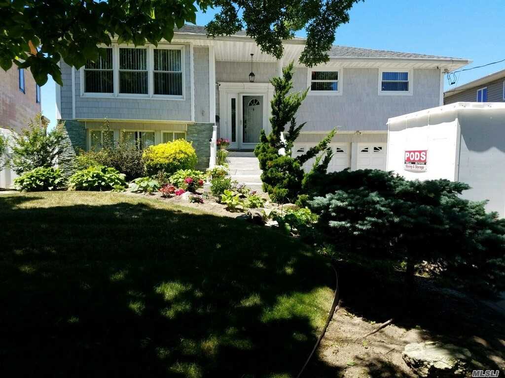 #1 photo, 3046 Shore Road, ナッソー郡 Bellmore , NY 11710