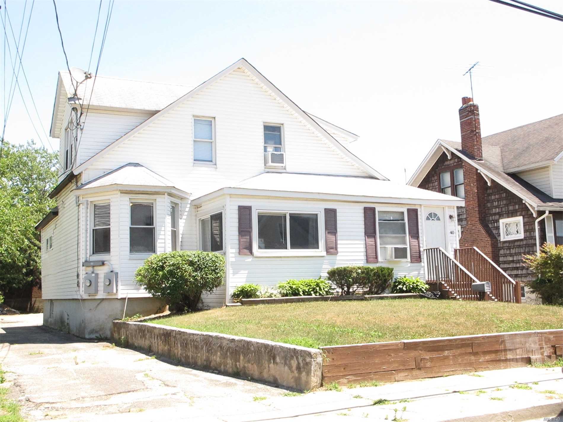 #1 photo, 40 Morton Avenue, ناسو East Rockaway , NY 11518