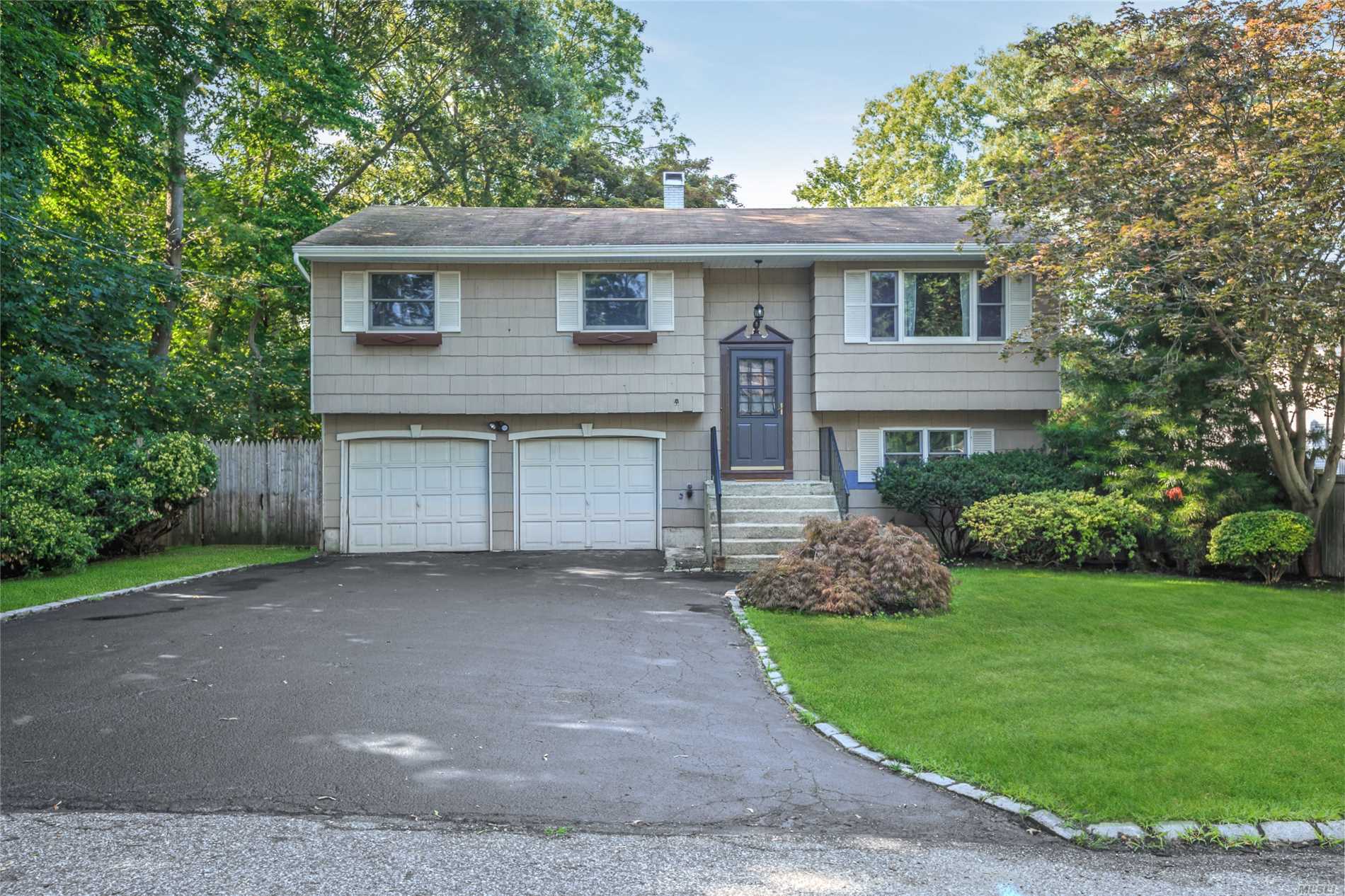 #1 photo, 226 Wildwood Road, Ronkonkoma , NY 11779