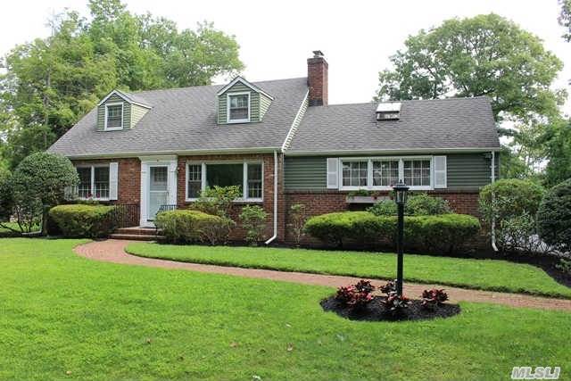 #1 photo, 28 Timberline Drive, Huntington , NY 11743