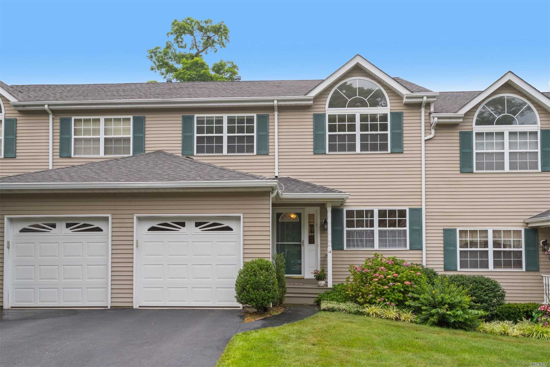 #1 photo, 14 Springwood Lane, サフォーク郡 Huntington , NY 11743