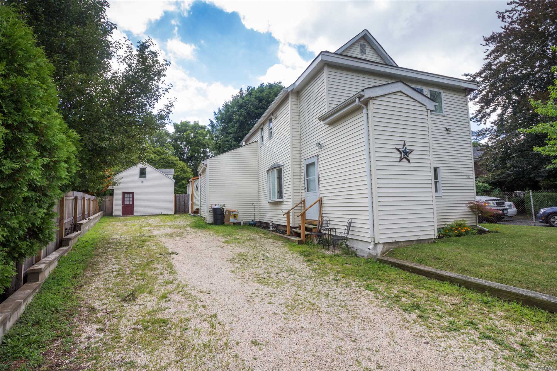 #1 photo, 418 Lenox Road, Huntington Station , NY 11746