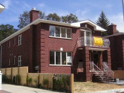 #1 photo, 60-31 255th St, Little Neck , NY 11362