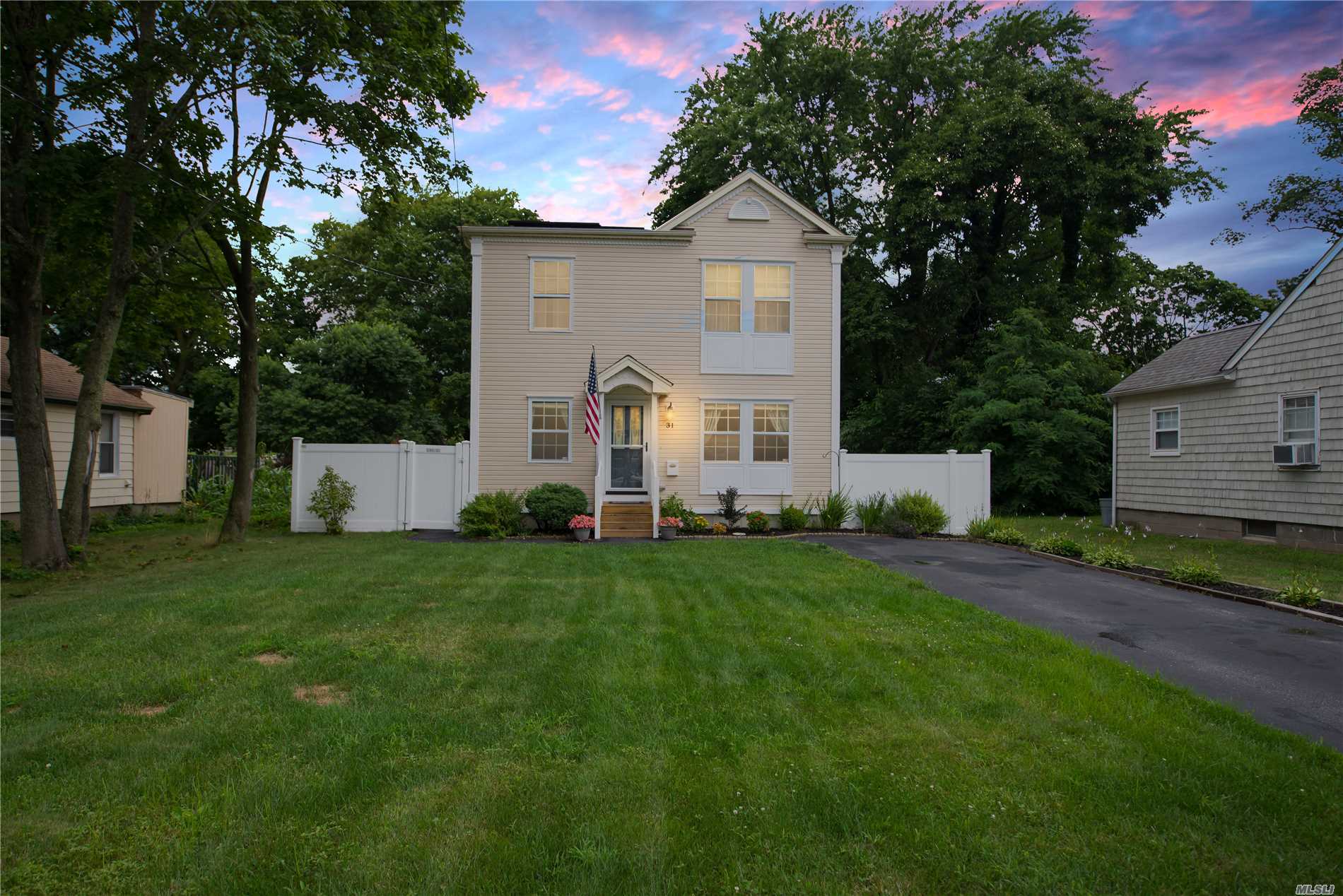 #1 photo, 31 Vernon Street, Patchogue , NY 11772