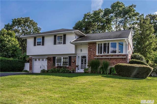 #1 photo, 106 Marilynn St, Саффолк ‖ East Islip , NY 11730