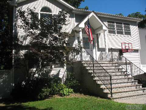 #1 photo, 1797 Horatio Avenue, 長島 North Merrick , NY 11566