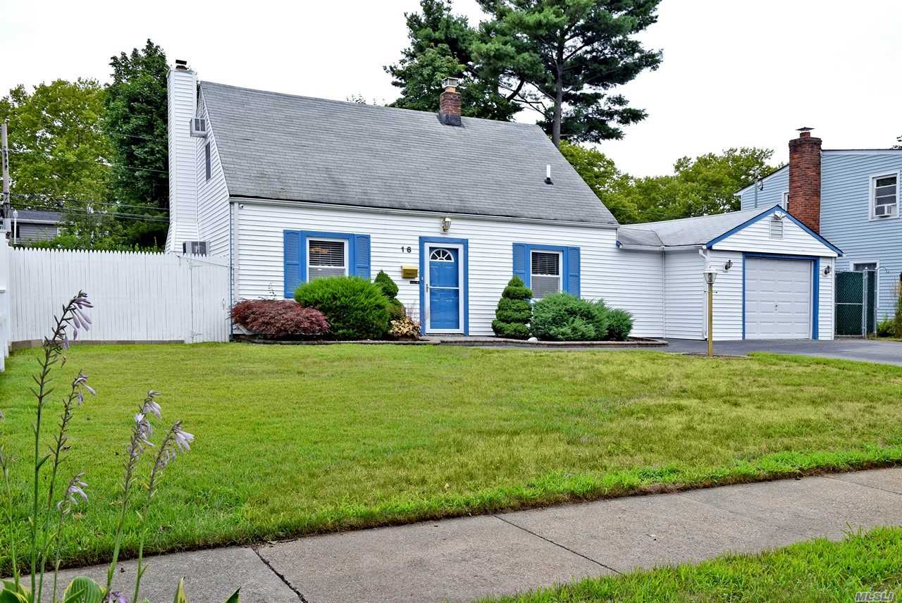 #1 photo, 16 Honeysuckle Road, 长岛 Levittown , NY 11756