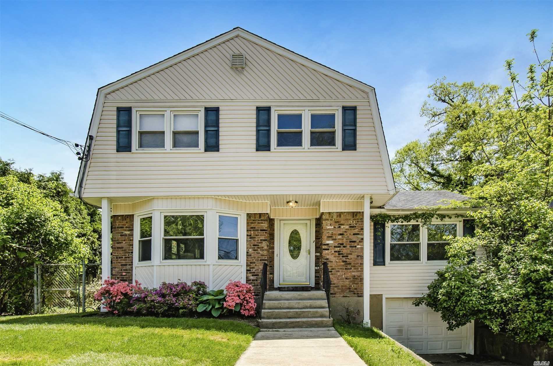 #1 photo, 14 Kingsley Road, 東長島 亨廷顿 Huntington , NY 11743