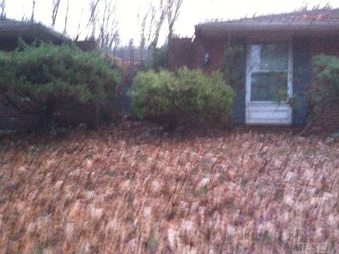 #1 photo, 122 Wilmington Drive, Melville , NY 11747