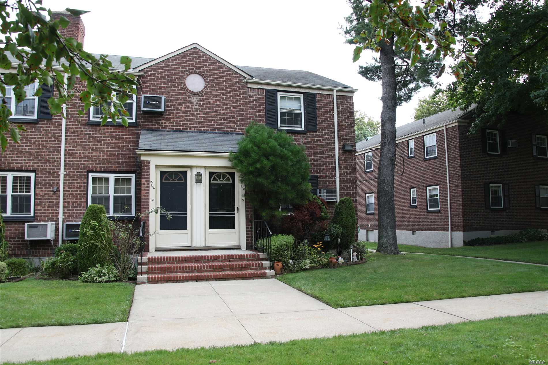 #1 photo, 211-21 73 Avenue, Bayside , NY 11364