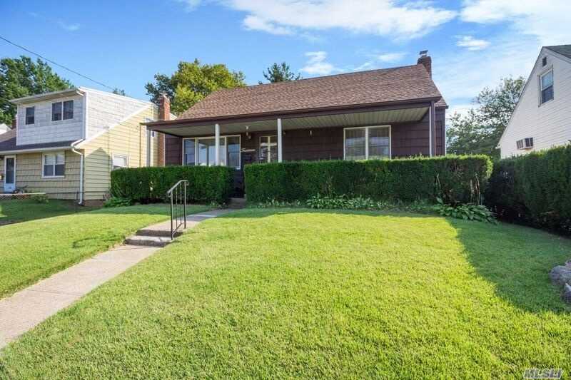 #1 photo, 14 Marlow Road, ナッソー郡 Valley Stream , NY 11580