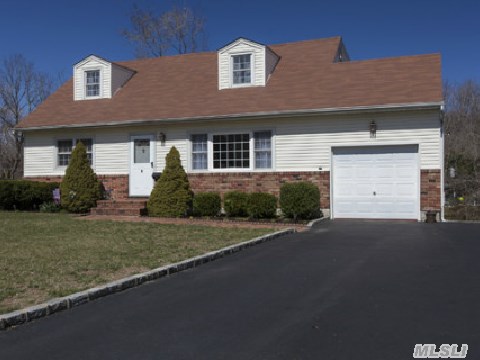 #1 photo, 8 Marvin Drive, Kings Park , NY 11754