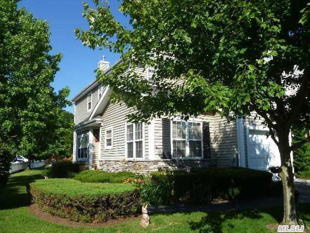 #1 photo, 1 Scarborough Drive, サフォーク郡 Smithtown , NY 11787