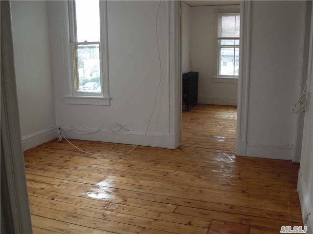 #1 photo, 25 1st Avenue, Bay Shore , NY 11706