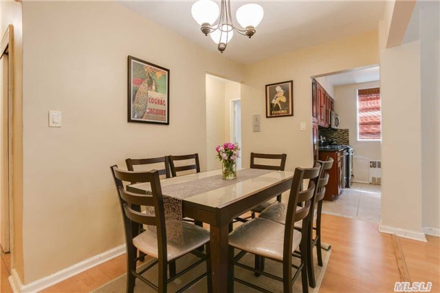 #1 photo, 139-15 83rd Ave, Briarwood , NY 11435