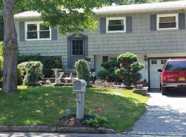 #1 photo, 32 Fiesta Drive, Centereach , NY 11720