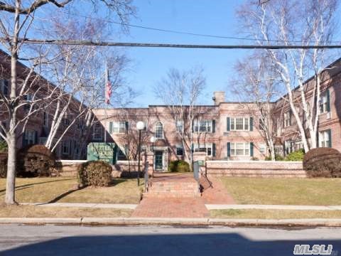 #1 photo, 75 Maine Avenue, Нассау ‖ Rockville Centre , NY 11570