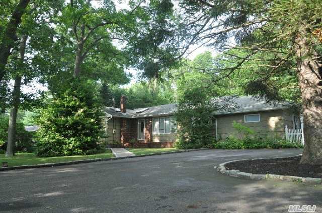 #1 photo, 223 Munsell Road, サフォーク郡 East Patchogue , NY 11772