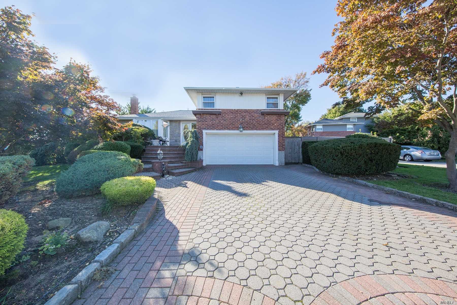 #1 photo, 1158 Greenway Court, 長島 Seaford , NY 11783