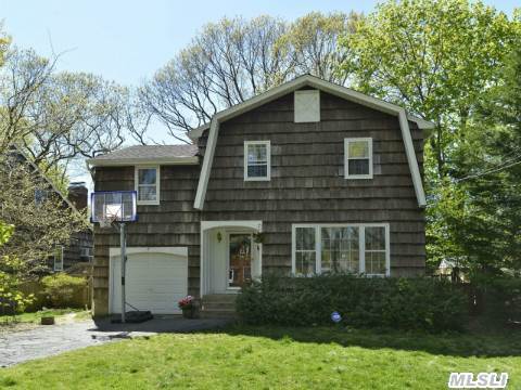 #1 photo, 121 Burt Ave, Northport , NY 11768