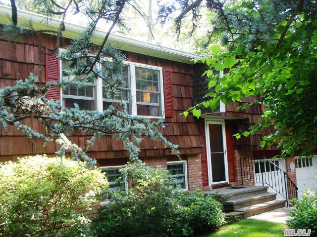 #1 photo, 1 Clover Ln, سوفولك Northport , NY 11768