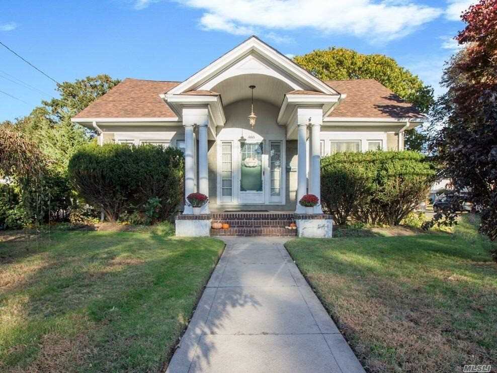 #1 photo, 466 Wellwood Avenue, サフォーク郡 Lindenhurst , NY 11757
