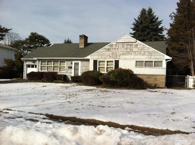 #1 photo, 5 Hillside Lane, Syosset , NY 11791