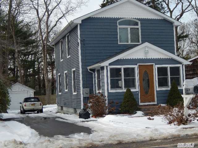 #1 photo, 670 Washington Dr, サフォーク郡 Centerport , NY 11721