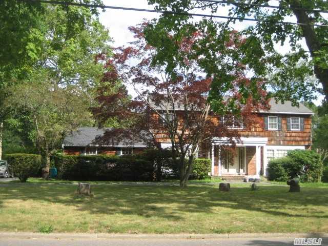 #1 photo, 12 Renwick Ave, Huntington , NY 11743