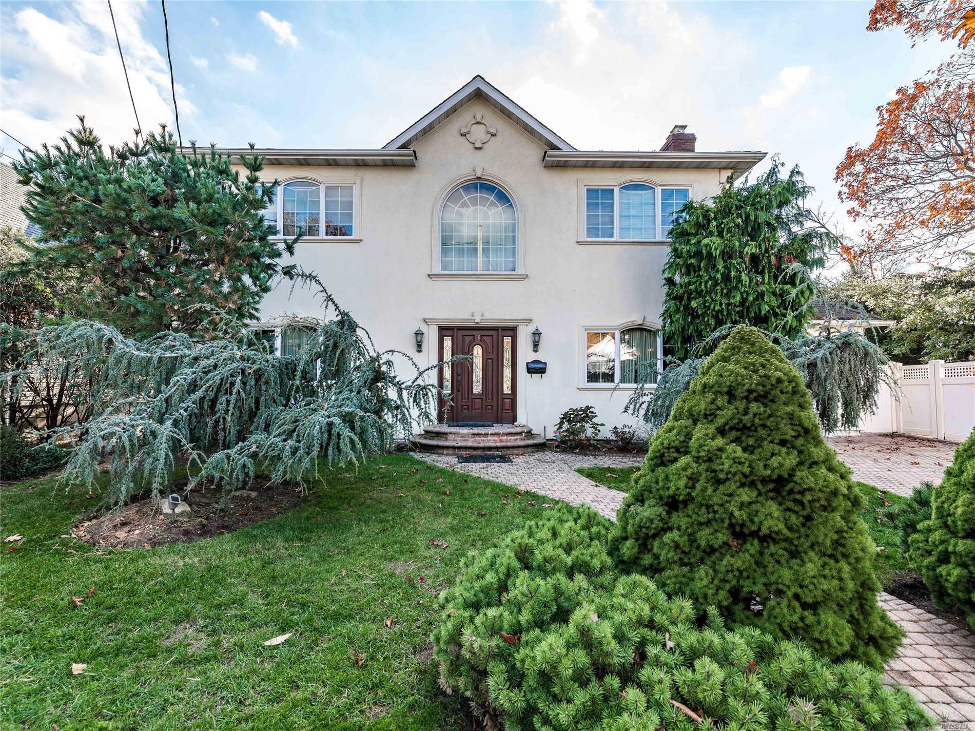 #1 photo, 66 E Beverly Parkway, ناسو Valley Stream , NY 11580