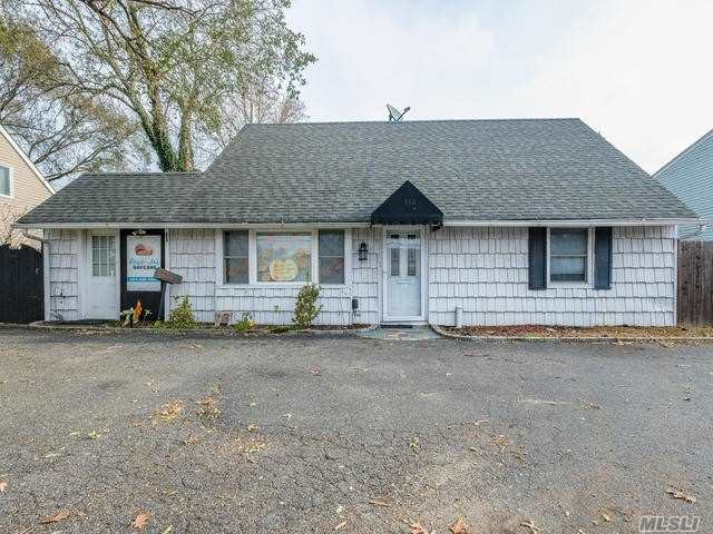 #1 photo, 316 Hicksville Road, नासाउ काउंटी Bethpage , NY 11714