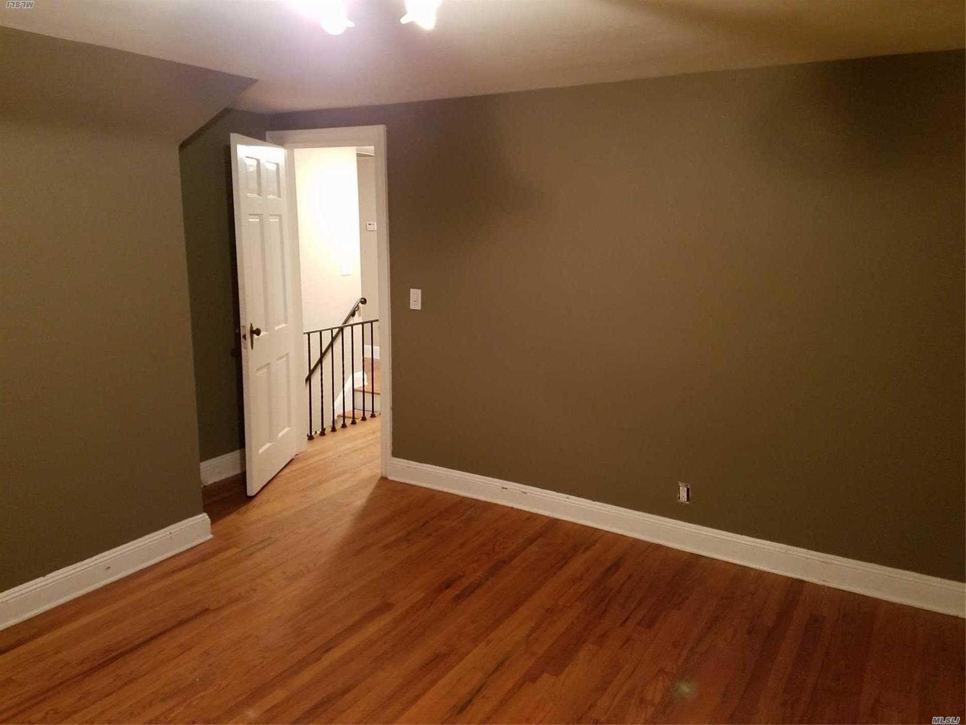 #1 photo, 117 Maryland Ave, ナッソー郡 Freeport , NY 11520